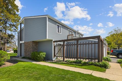 479 Rustic Dr, Wheeling, IL 60090 photo 3