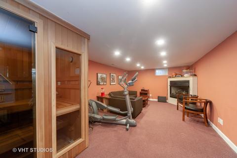2010 Beechnut Rd, Northbrook, IL 60062 photo 29