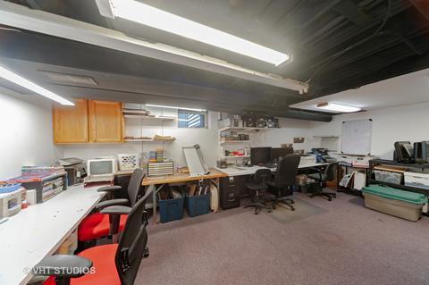 2010 Beechnut Rd, Northbrook, IL 60062 photo 31
