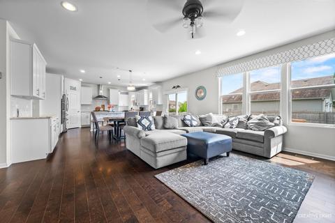 2159 James Leigh Dr, Aurora, IL 60503 photo 13