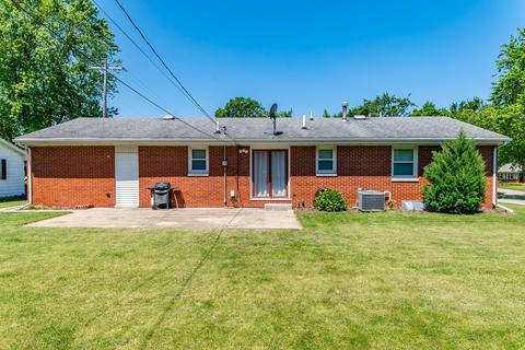 224 Ivanhoe Way, Bloomington, IL 61701 photo 24