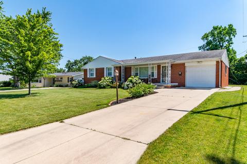224 Ivanhoe Way, Bloomington, IL 61701 photo 2