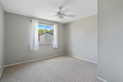 646 Ash Ln, Wheeling, IL 60090 photo 17