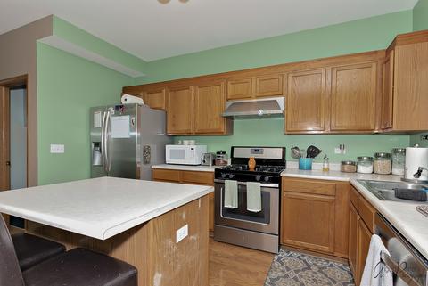 1607 Silvergate Ct, Gurnee, IL 60031 photo 7