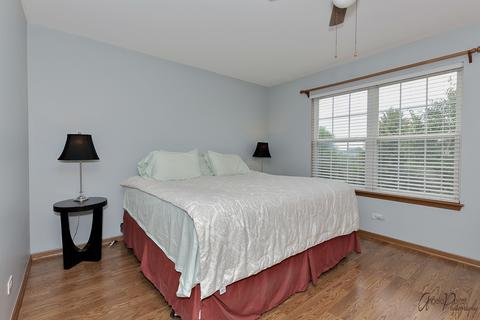 1607 Silvergate Ct, Gurnee, IL 60031 photo 10