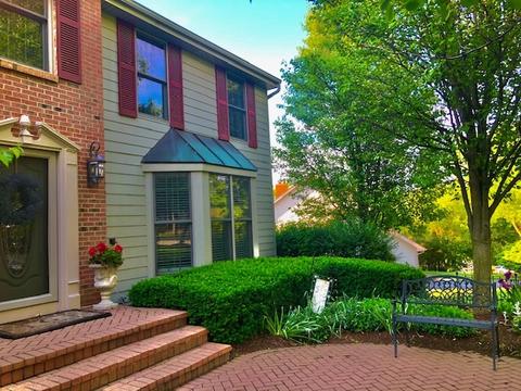 1230 Spring Hill Dr, Algonquin, IL 60102 photo 2