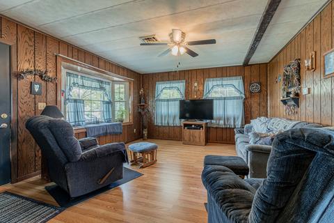 402 W Monroe St, Philo, IL 61864 photo 22