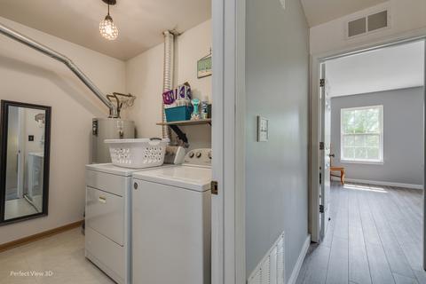 2275 Barrington Dr E, Aurora, IL 60503 photo 20