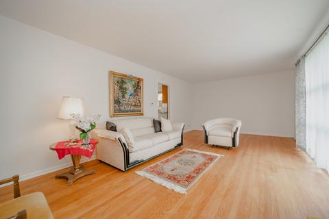 5033 W Devon Ave, Chicago, IL 60646 photo 4