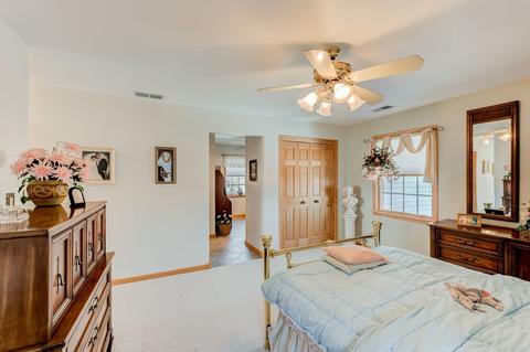 7634 W Devon Ave, Chicago, IL 60631 photo 17
