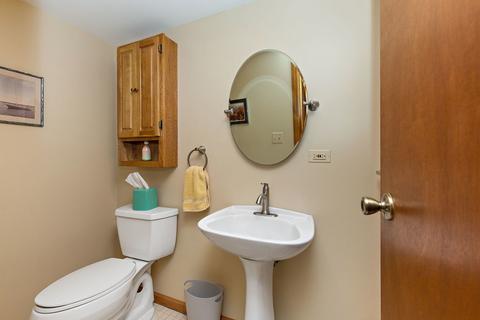 1300 Brandywine Cir, Algonquin, IL 60102 photo 24
