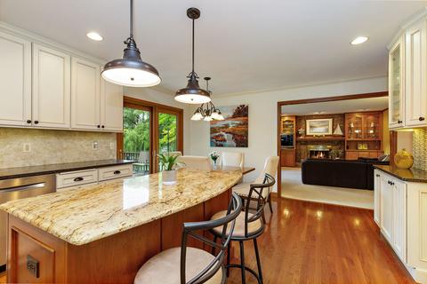 1300 Brandywine Cir, Algonquin, IL 60102 photo 10