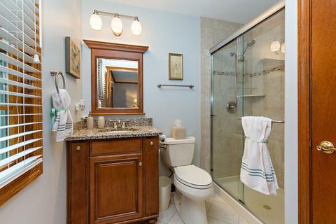 1300 Brandywine Cir, Algonquin, IL 60102 photo 17