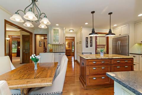 1300 Brandywine Cir, Algonquin, IL 60102 photo 9