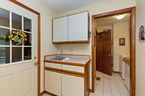 1300 Brandywine Cir, Algonquin, IL 60102 photo 13