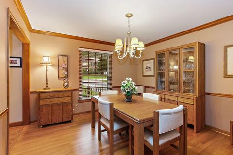 1300 Brandywine Cir, Algonquin, IL 60102 photo 4