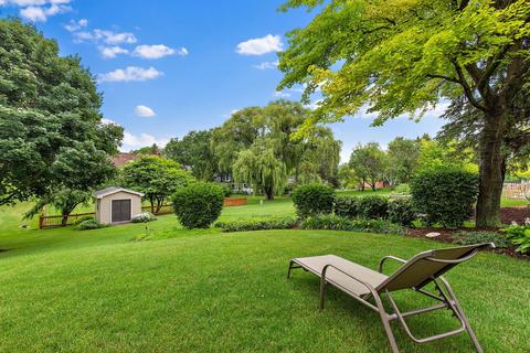 1300 Brandywine Cir, Algonquin, IL 60102 photo 27