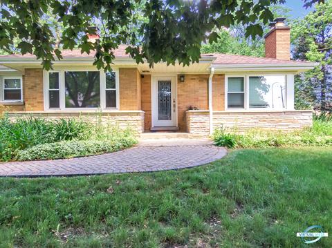 2 W Oxford Pl, Mount Prospect, IL 60056 photo 1