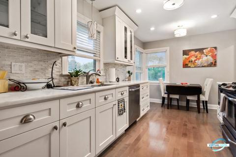 2 W Oxford Pl, Mount Prospect, IL 60056 photo 20