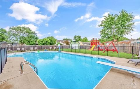 814 Concord Ln, Hoffman Estates, IL 60192 photo 59
