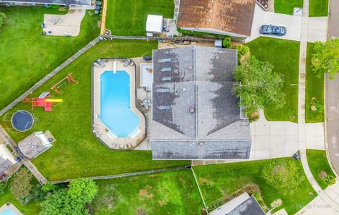 814 Concord Ln, Hoffman Estates, IL 60192 photo 68