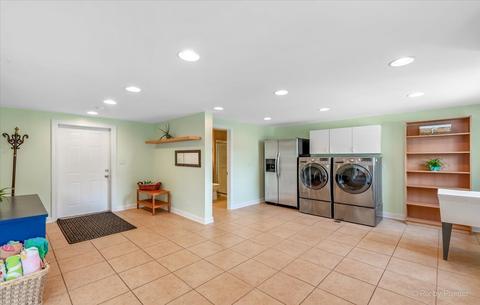 814 Concord Ln, Hoffman Estates, IL 60192 photo 22