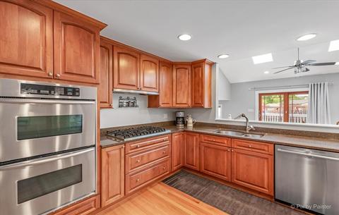 814 Concord Ln, Hoffman Estates, IL 60192 photo 7