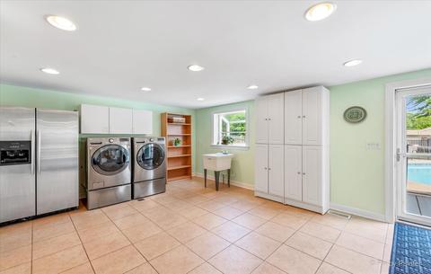 814 Concord Ln, Hoffman Estates, IL 60192 photo 21
