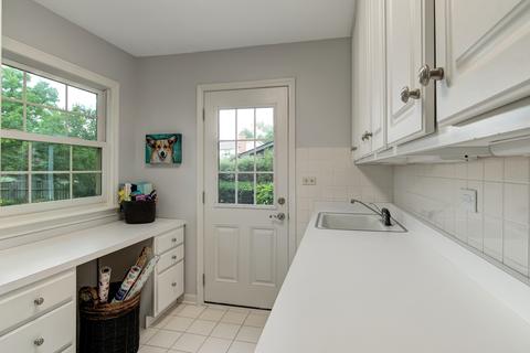 1625 Wadsworth Rd, Wheaton, IL 60189 photo 11