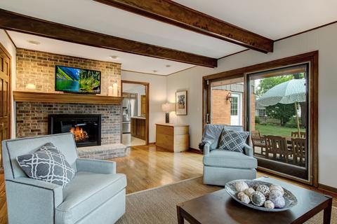 1625 Wadsworth Rd, Wheaton, IL 60189 photo 10