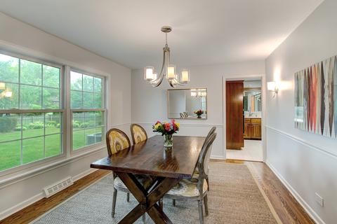 1625 Wadsworth Rd, Wheaton, IL 60189 photo 5