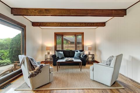 1625 Wadsworth Rd, Wheaton, IL 60189 photo 9