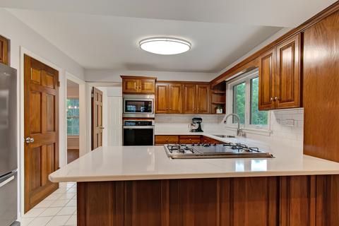 1625 Wadsworth Rd, Wheaton, IL 60189 photo 7