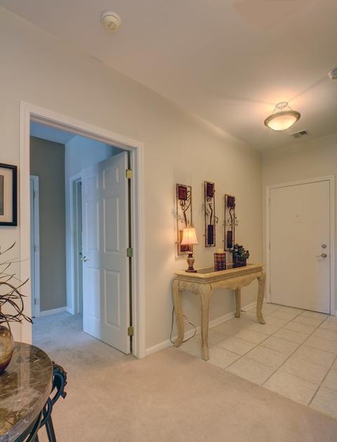 267 E Railroad Ave #203, Bartlett, IL 60103 photo 5