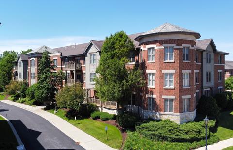 267 E Railroad Ave #203, Bartlett, IL 60103 photo 3