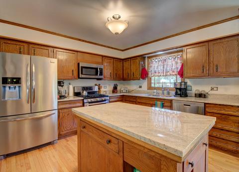 115 Brookside Dr, Elgin, IL 60123 photo 6