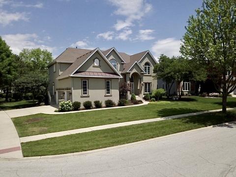 1075 Chadwick Ct, Aurora, IL 60502 photo 1