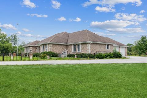 1232 E Bemes Rd, Crete, IL 60417 photo 2