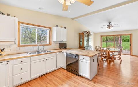 5114 Spring Rd, Mccullom Lake, IL 60050 photo 14