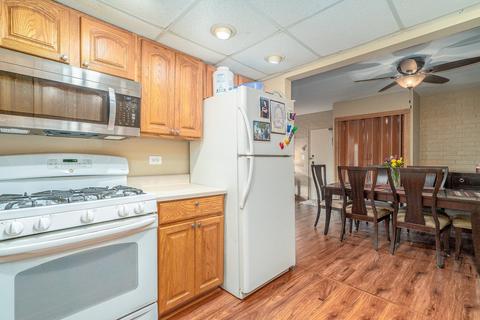 104 E Bailey Rd #1C, Naperville, IL 60565 photo 8