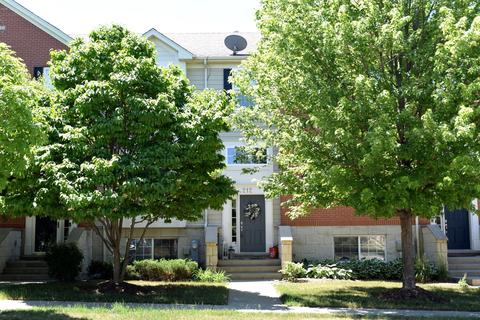 212 Cassidy Ln, Elgin, IL 60124 photo 1