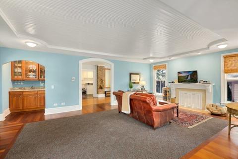 416 N Main St, Wheaton, IL 60187 photo 18