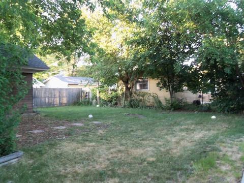 411 Bowen Ct, Elgin, IL 60120 photo 22