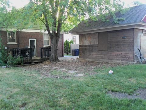 411 Bowen Ct, Elgin, IL 60120 photo 23