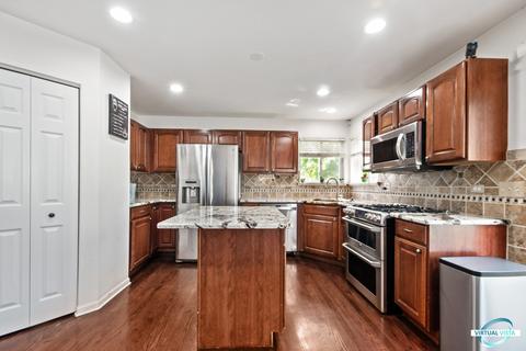 3153 Bennett Pl, Aurora, IL 60502 photo 9
