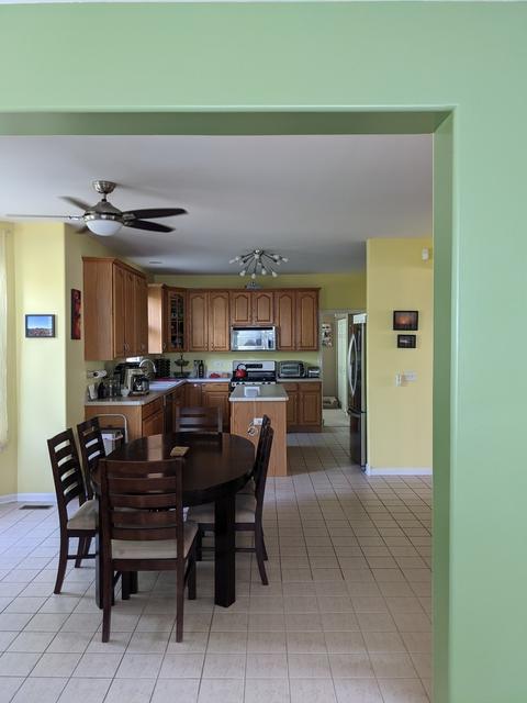 348 Plainview Dr, Bolingbrook, IL 60440 photo 16