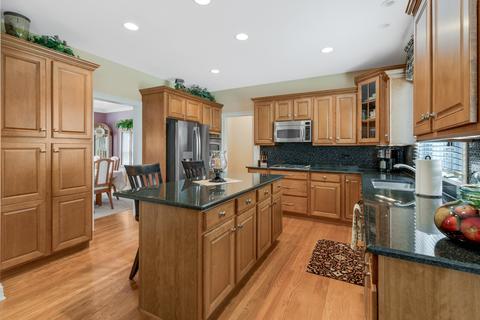 671 Bluestem Ln, Algonquin, IL 60102 photo 10
