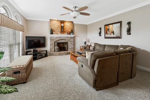 671 Bluestem Ln, Algonquin, IL 60102 photo 4