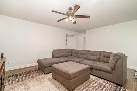 455 W 3rd St, Braidwood, IL 60408 photo 8