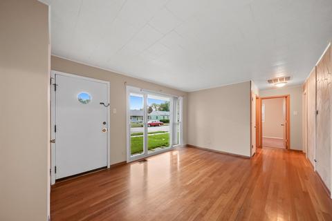 8641 45th St, Lyons, IL 60534 photo 6